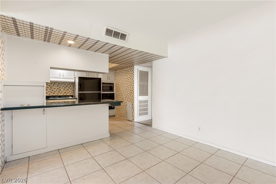 3552 Bounty Avenue Las Vegas NV 89121