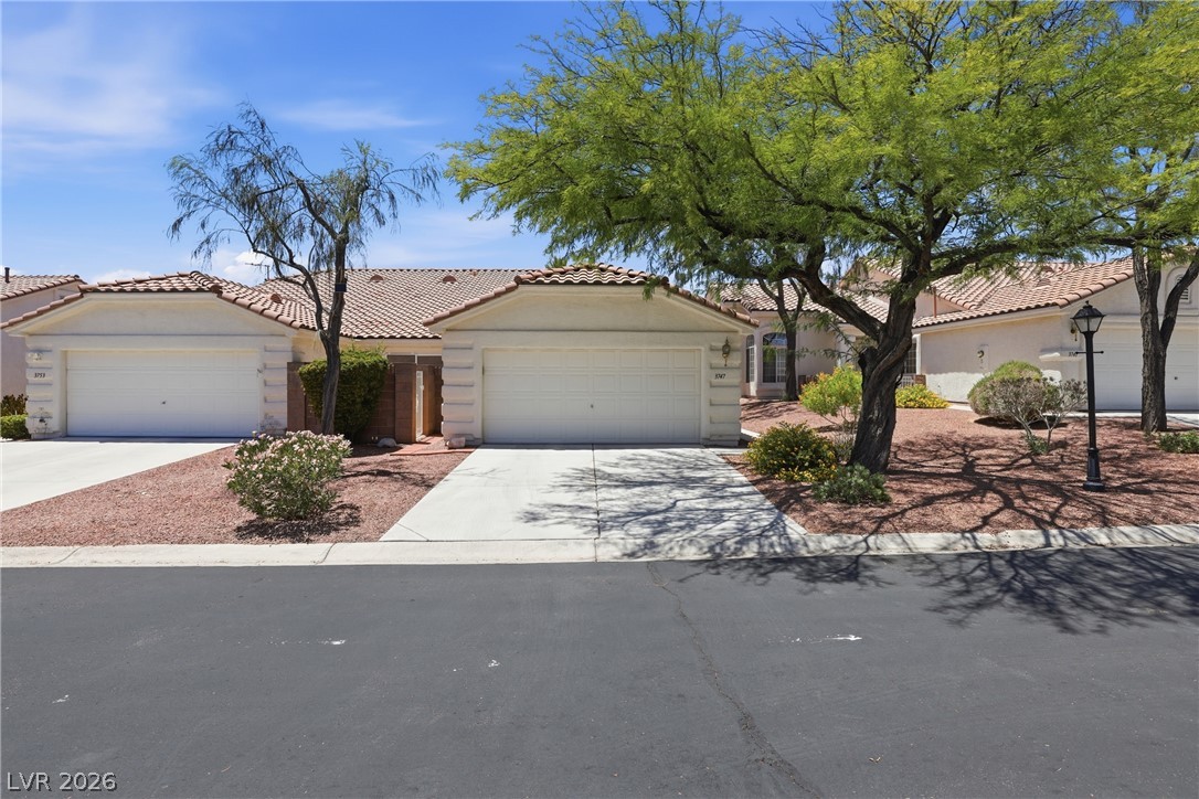3747 Toroweap Ridge Street Las Vegas NV 89147