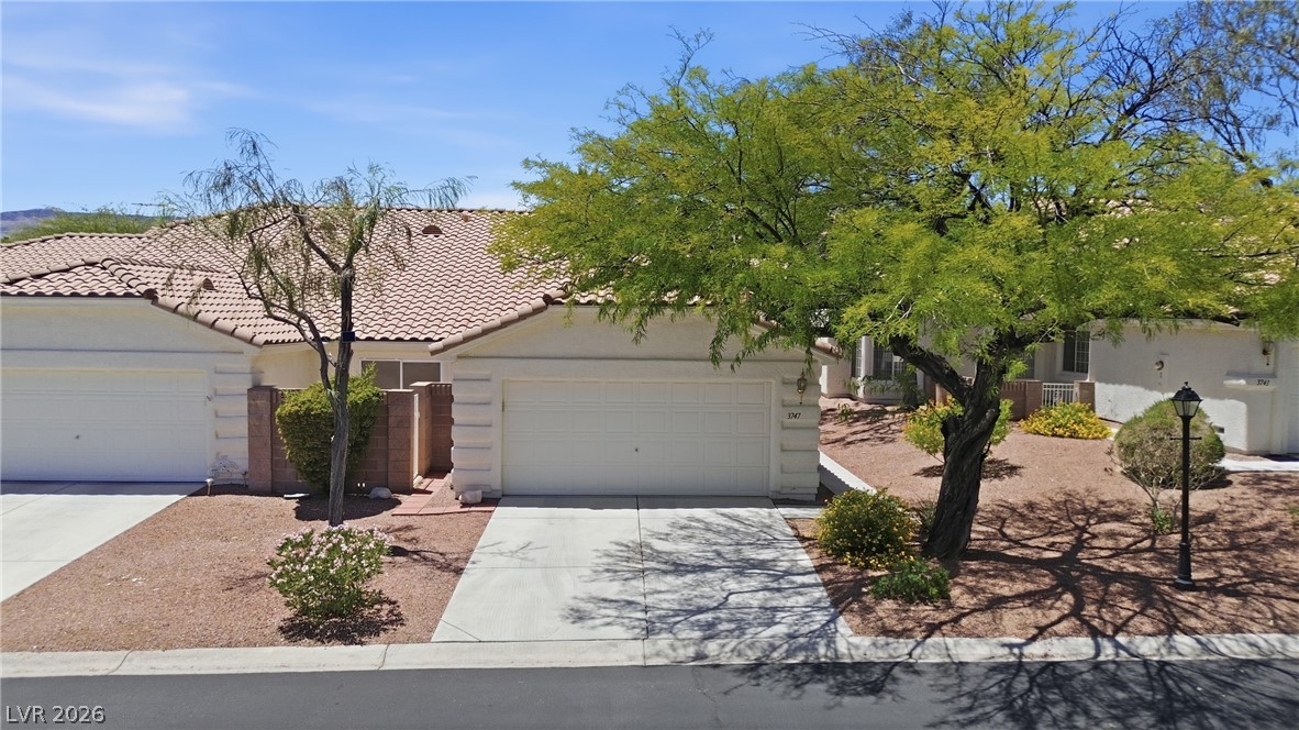 3747 Toroweap Ridge Street Las Vegas NV 89147