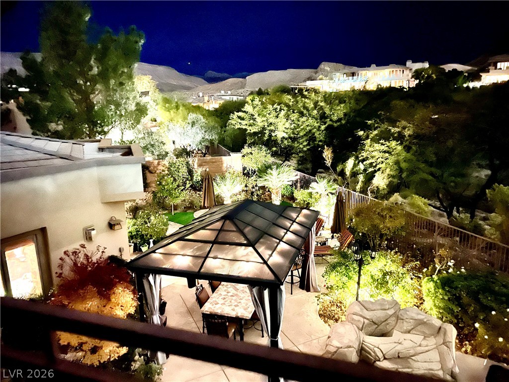 52 Soaring Bird Court Las Vegas NV 89135