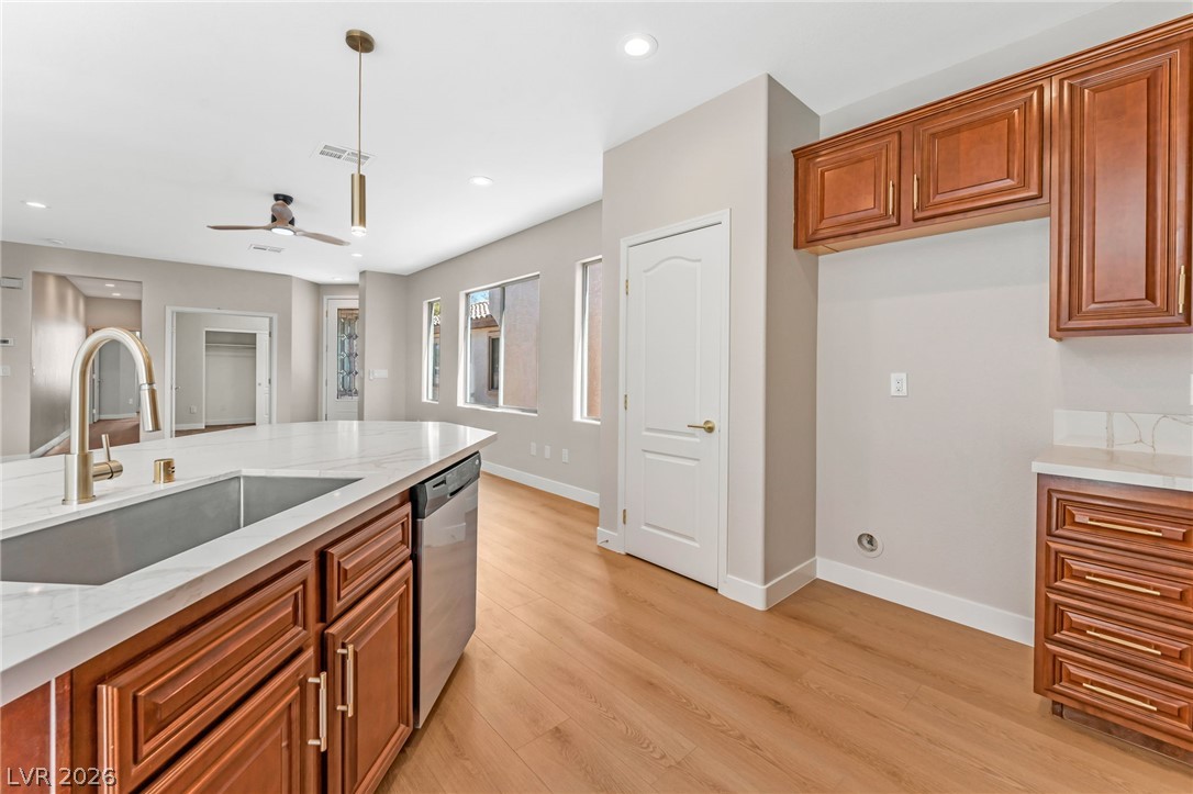 5929 Saratoga Reserve Street North Las Vegas NV 89081