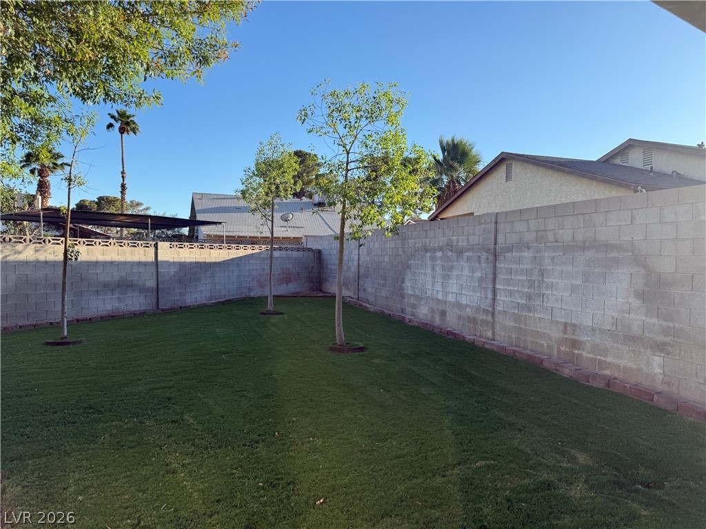 5829 Halfmoon Way Las Vegas NV 89108
