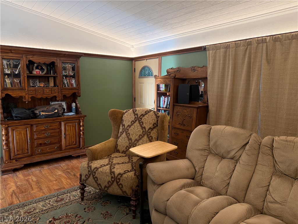 5829 Halfmoon Way Las Vegas NV 89108