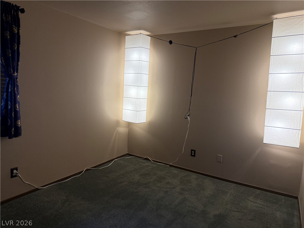 5829 Halfmoon Way Las Vegas NV 89108