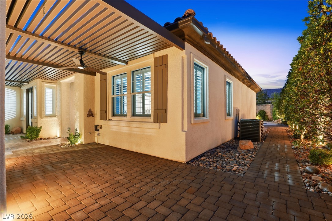 10820 Woodstream Court Las Vegas NV 89135