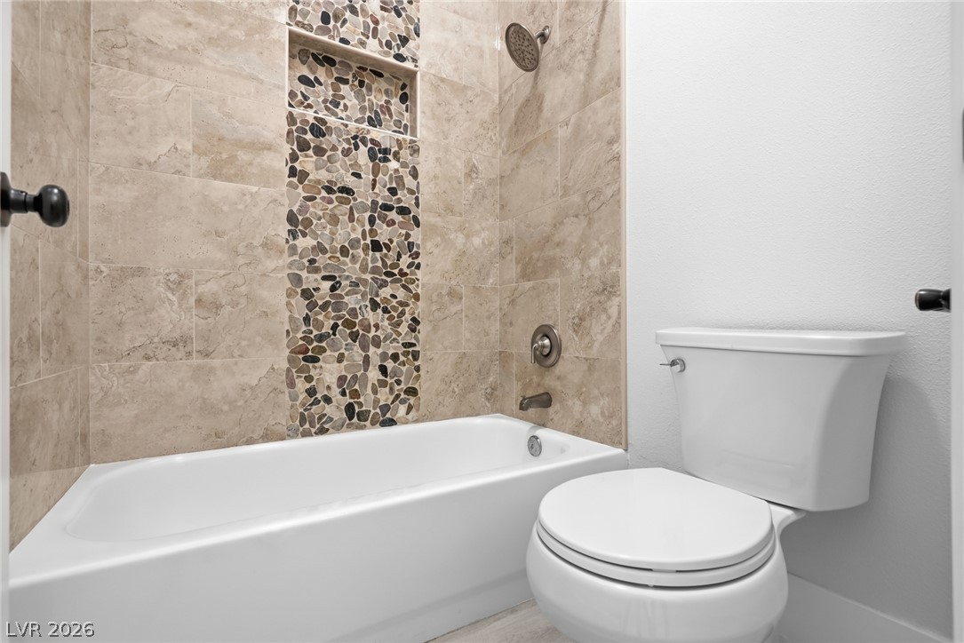 10820 Woodstream Court Las Vegas NV 89135