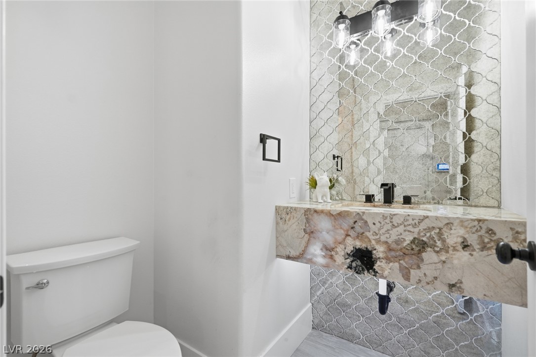 10820 Woodstream Court Las Vegas NV 89135
