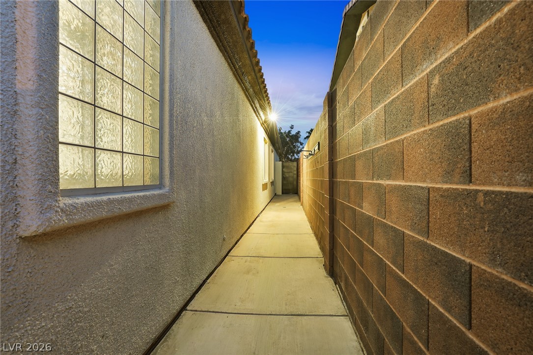 10820 Woodstream Court Las Vegas NV 89135