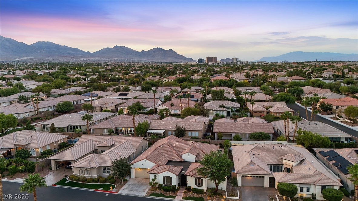 10820 Woodstream Court Las Vegas NV 89135