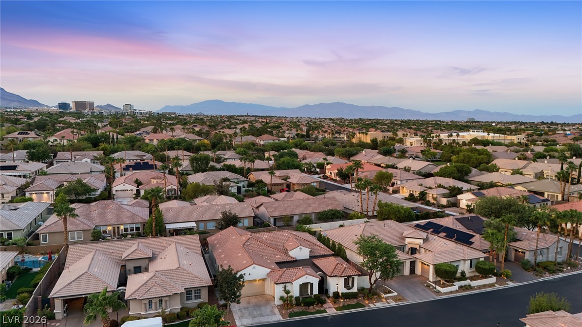 10820 Woodstream Court Las Vegas NV 89135