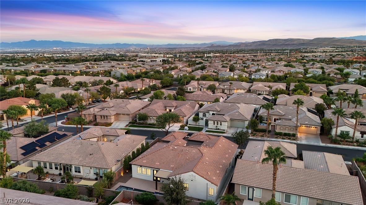 10820 Woodstream Court Las Vegas NV 89135