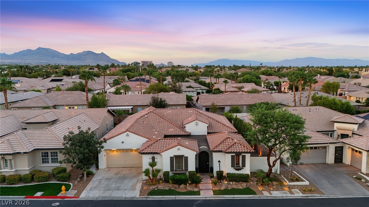 10820 Woodstream Court Las Vegas NV 89135