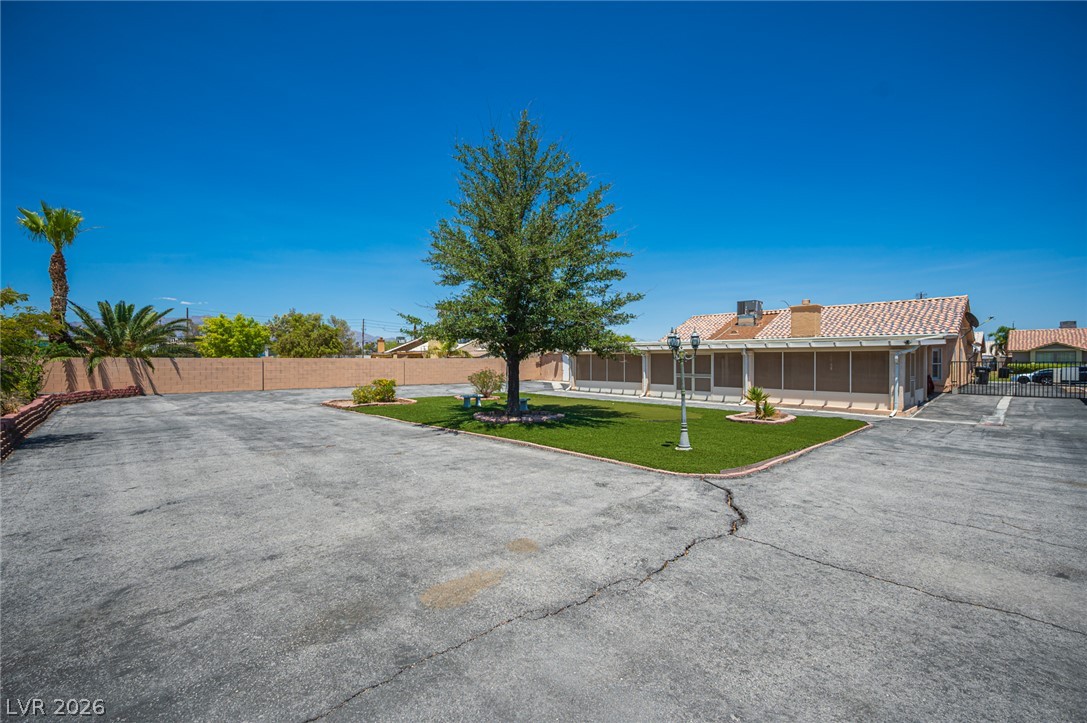 4353 Valley Regents Drive North Las Vegas NV 89032