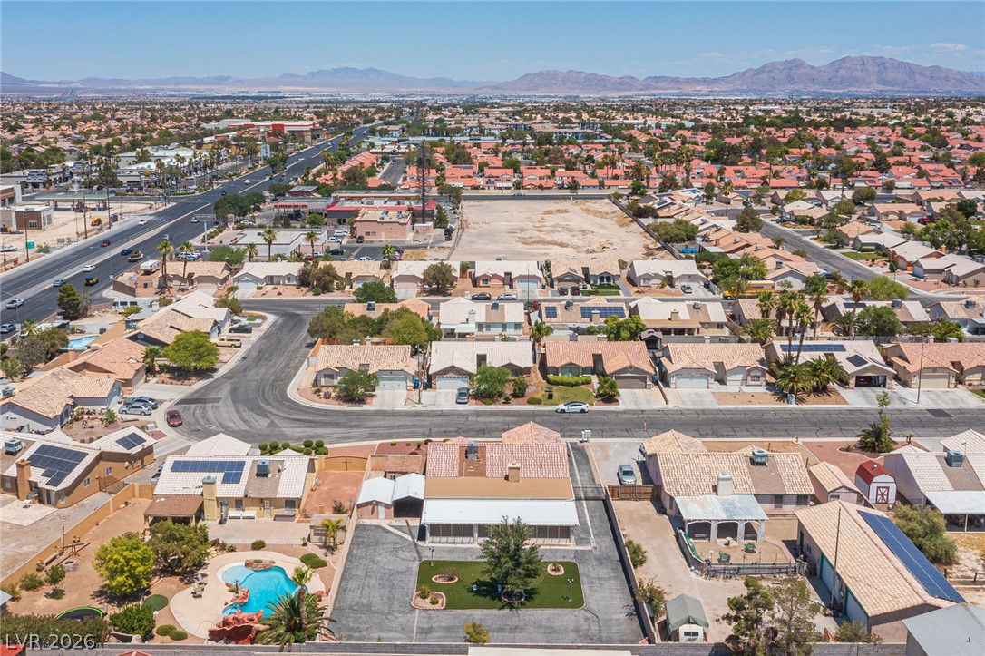 4353 Valley Regents Drive North Las Vegas NV 89032