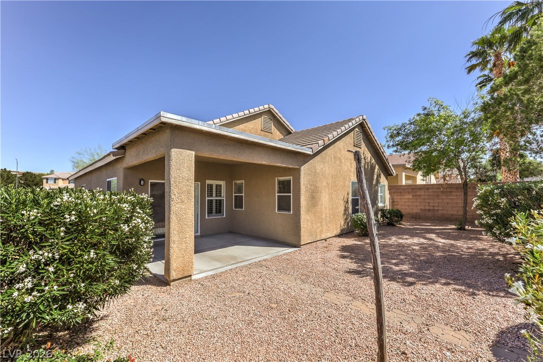 568 Broken Shale Circle Henderson NV 89052