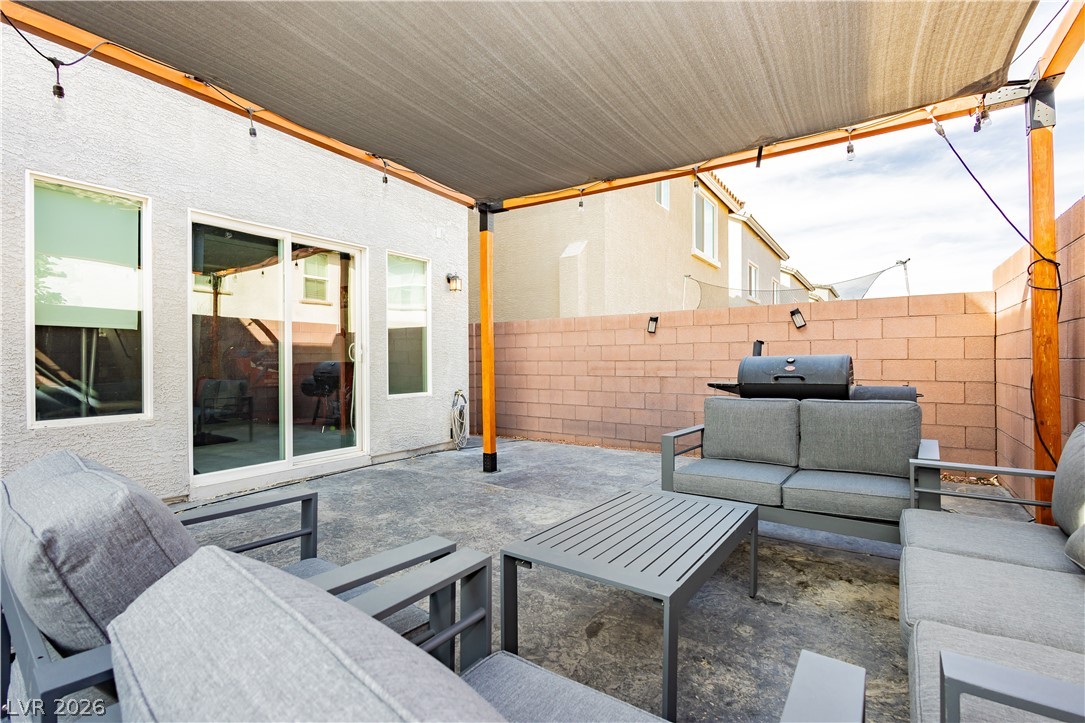 7056 Adler Falls Street Las Vegas NV 89118