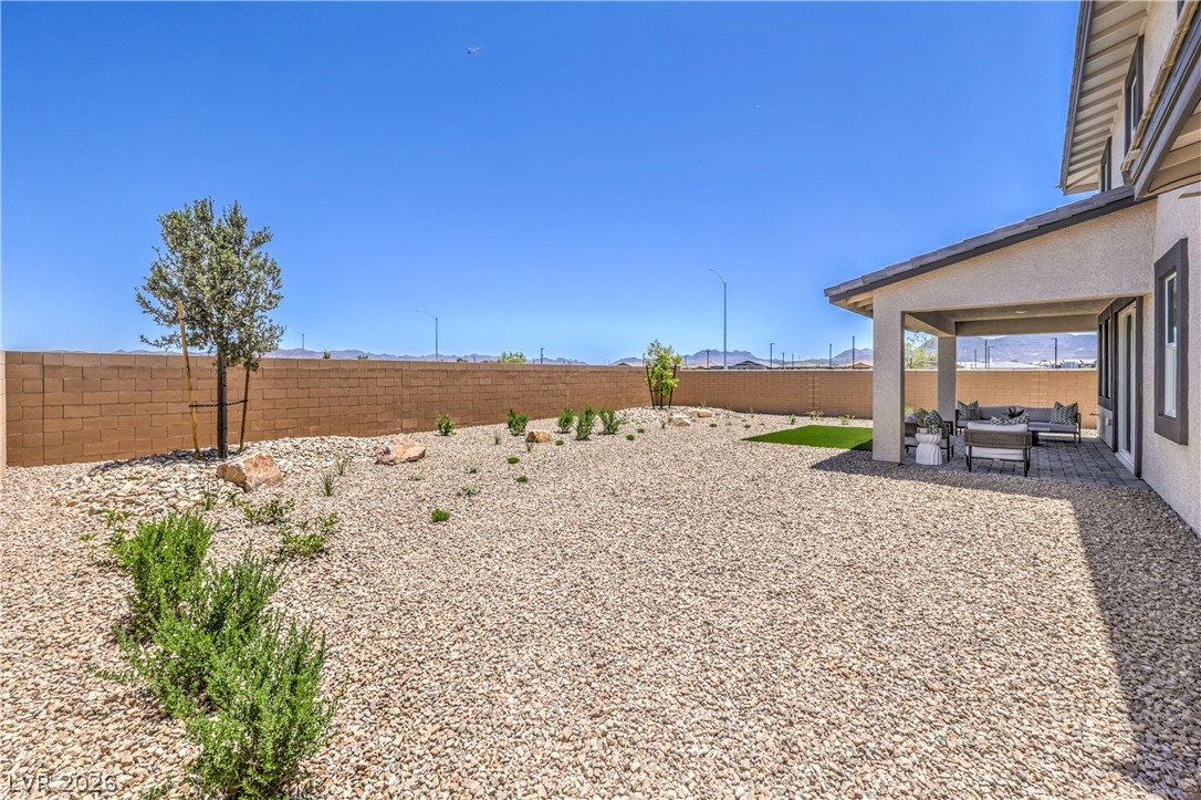7645 Serenity Bay Lane North Las Vegas NV 89084