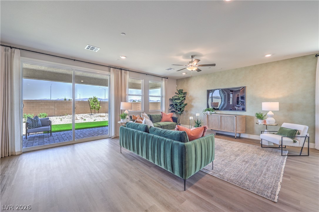 7645 Serenity Bay Lane North Las Vegas NV 89084