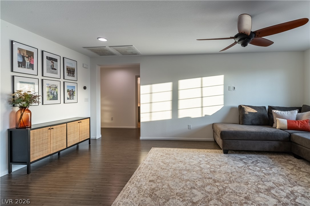10570 Cranbrook Cross Street Las Vegas NV 89179