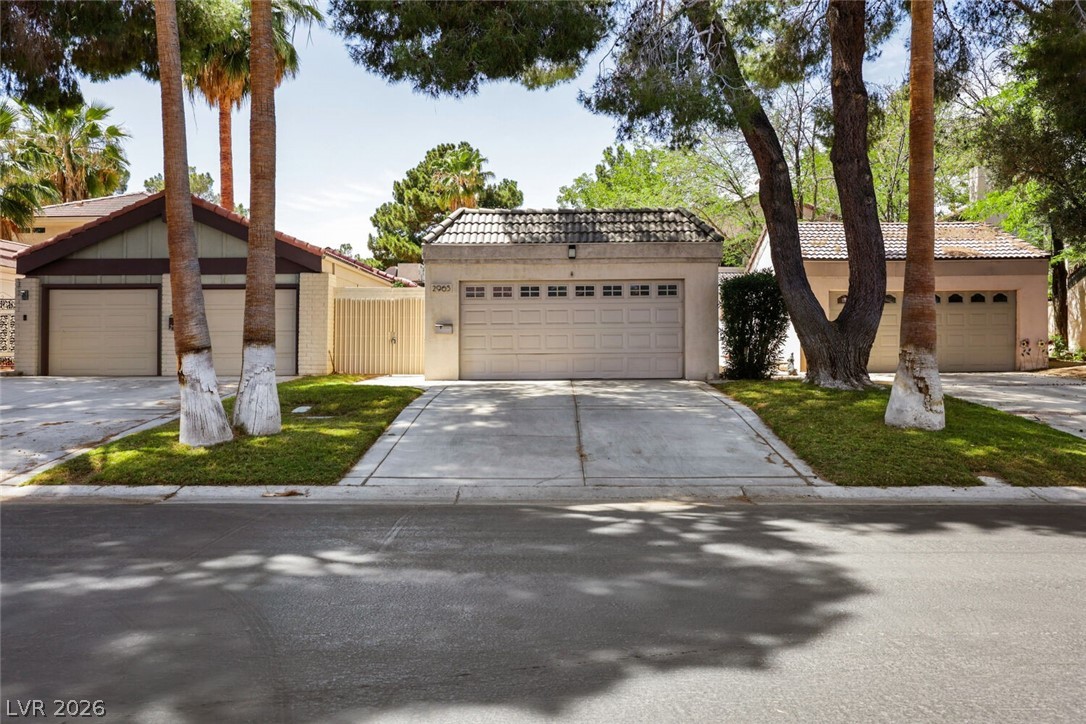 2965 Bel Air Drive Las Vegas NV 89109