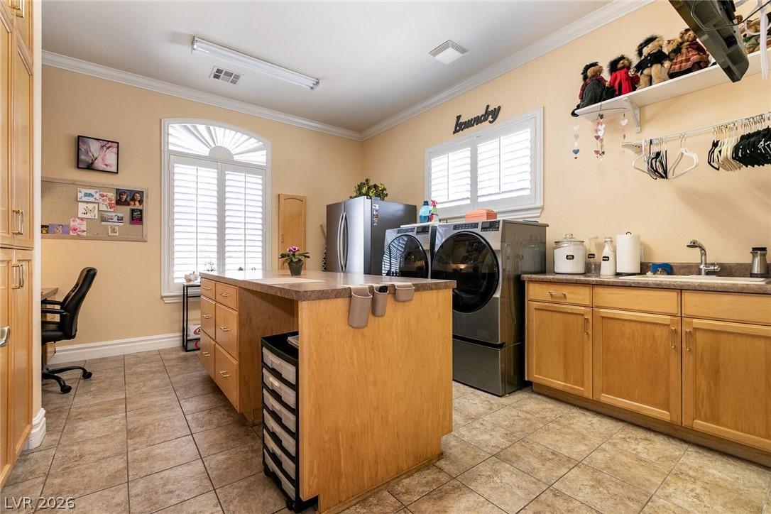 7718 Willow Cove Circle Las Vegas NV 89129