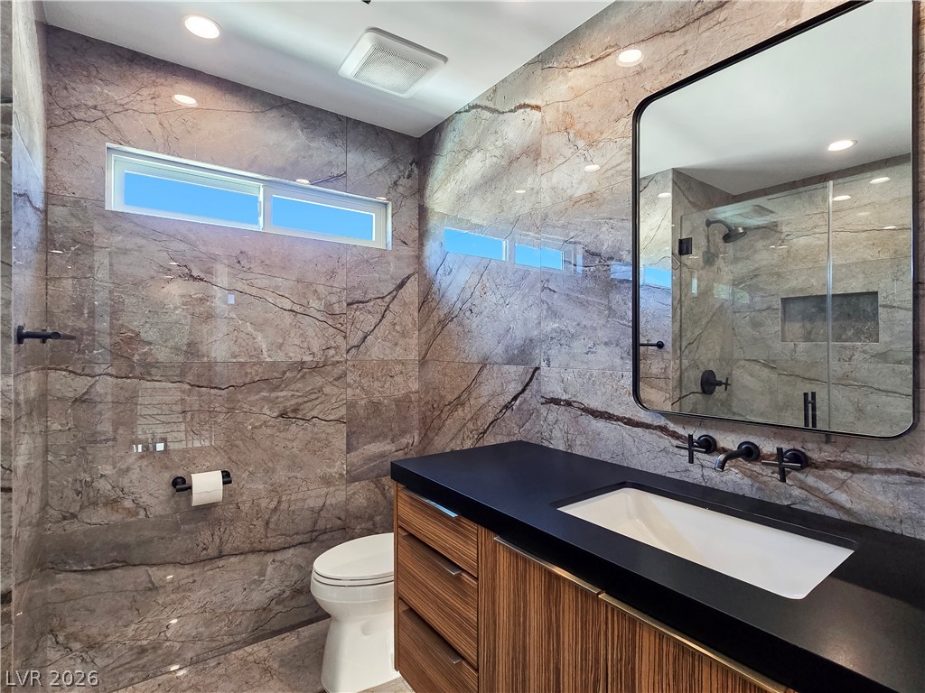 9708 Craighead Lane Las Vegas NV 89117