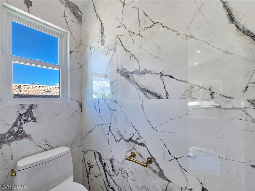 9708 Craighead Lane Las Vegas NV 89117