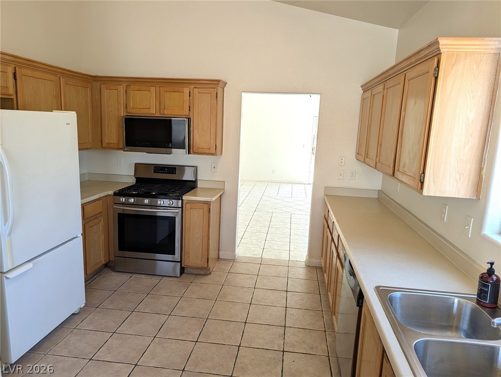 1957 Tallow Tree Avenue North Las Vegas NV 89032