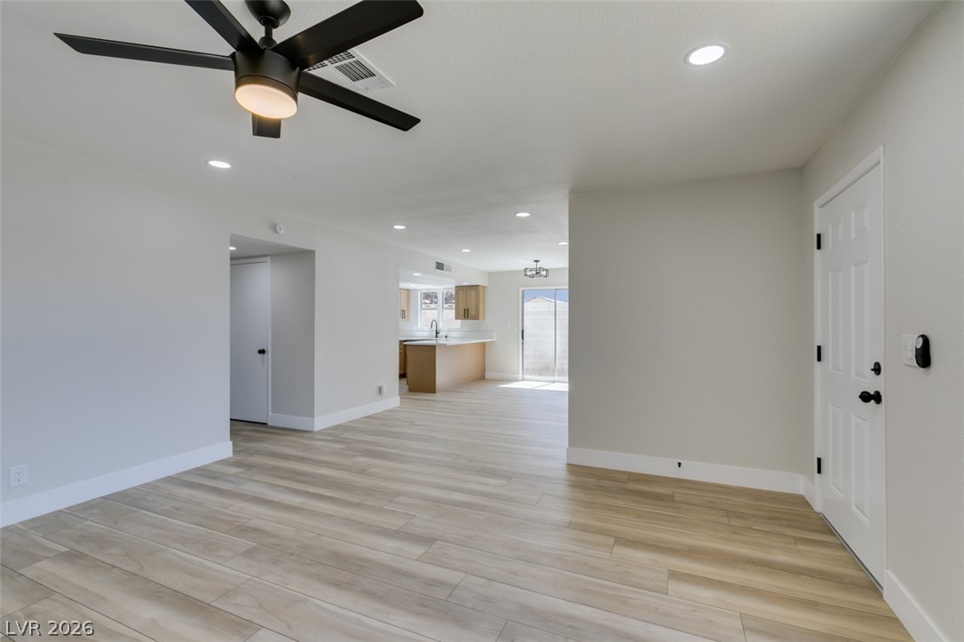 5682 Coaldale Place Las Vegas NV 89110