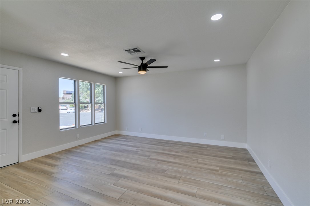 5682 Coaldale Place Las Vegas NV 89110