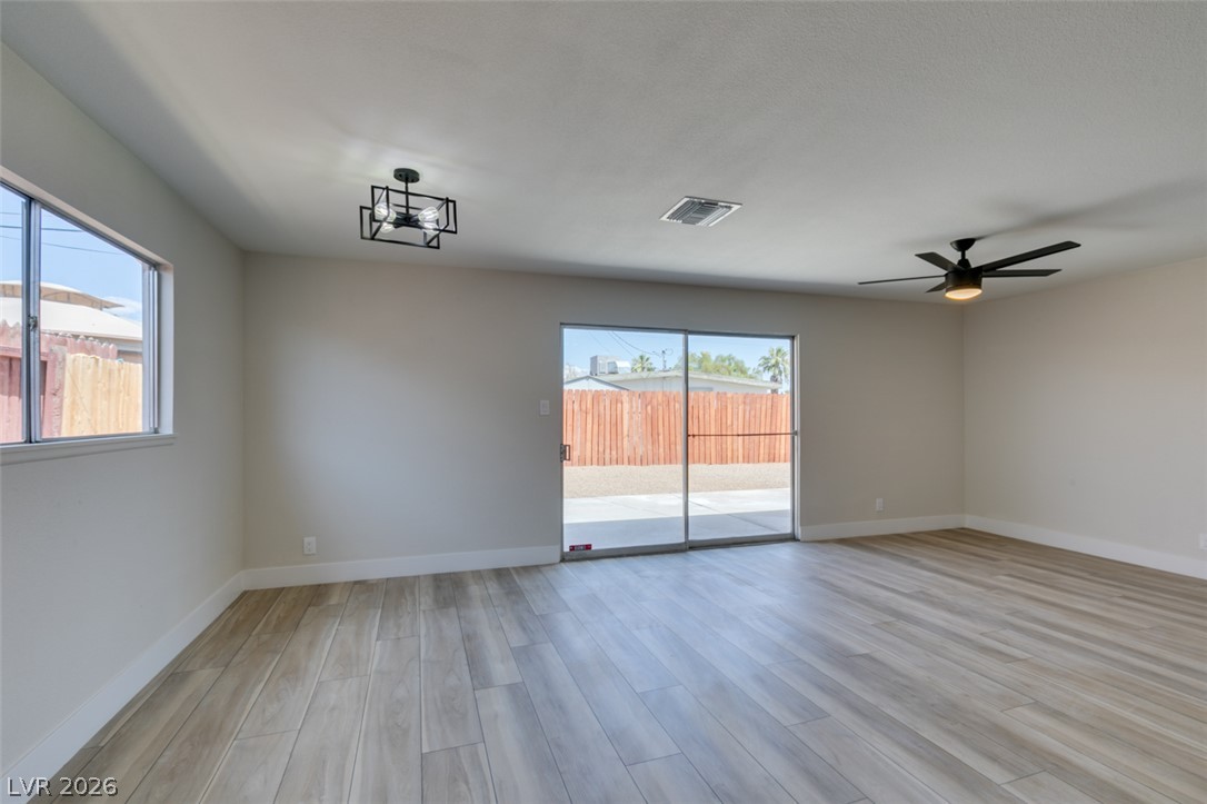 5901 Shawnee Avenue Las Vegas NV 89107