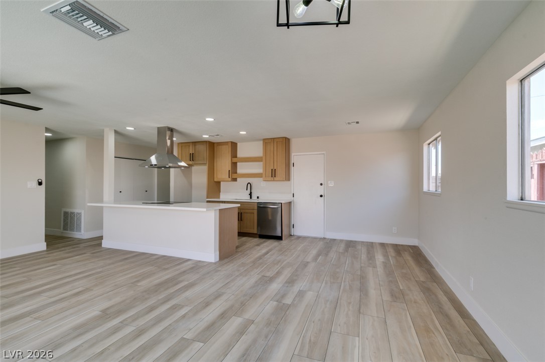 5901 Shawnee Avenue Las Vegas NV 89107
