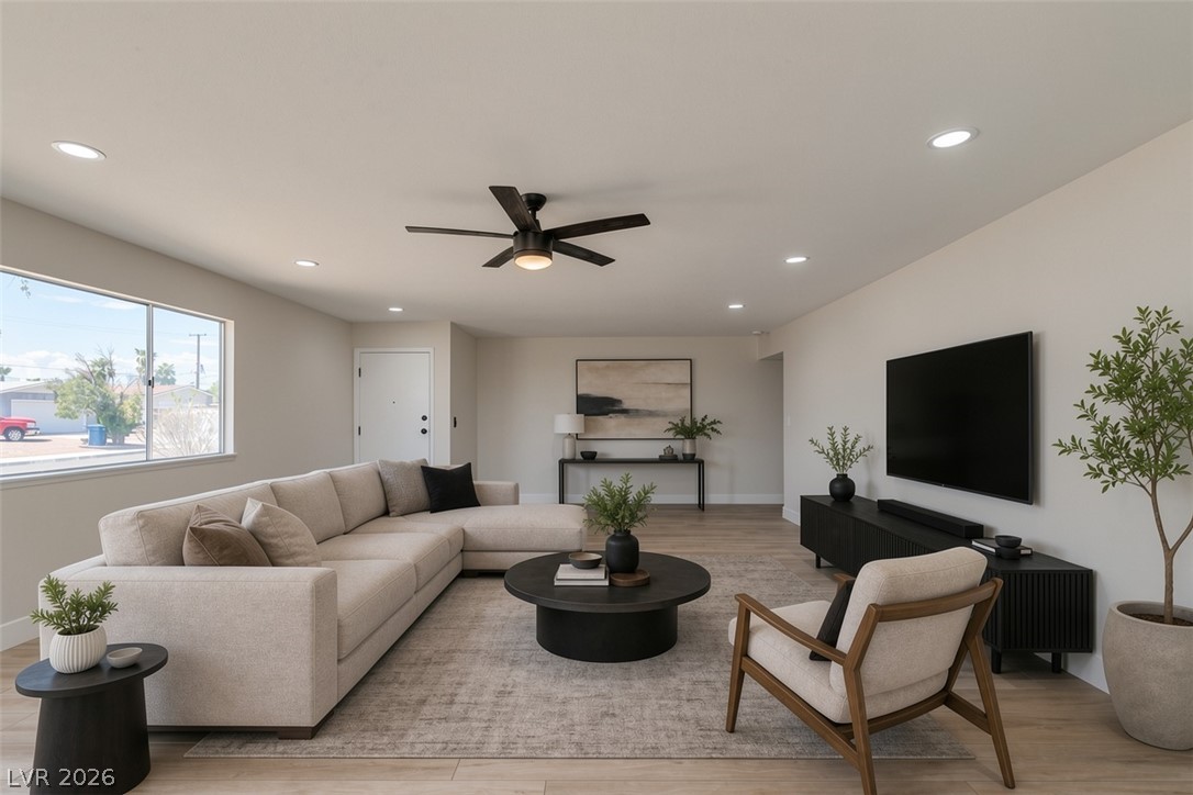 5901 Shawnee Avenue Las Vegas NV 89107