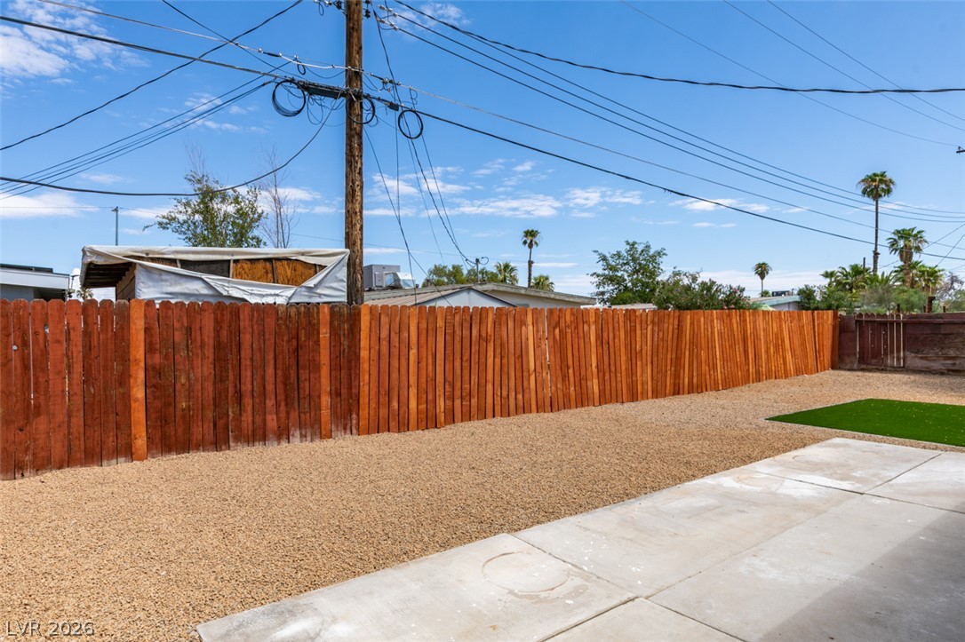 5901 Shawnee Avenue Las Vegas NV 89107