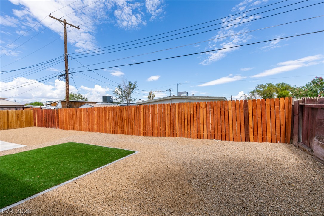 5901 Shawnee Avenue Las Vegas NV 89107