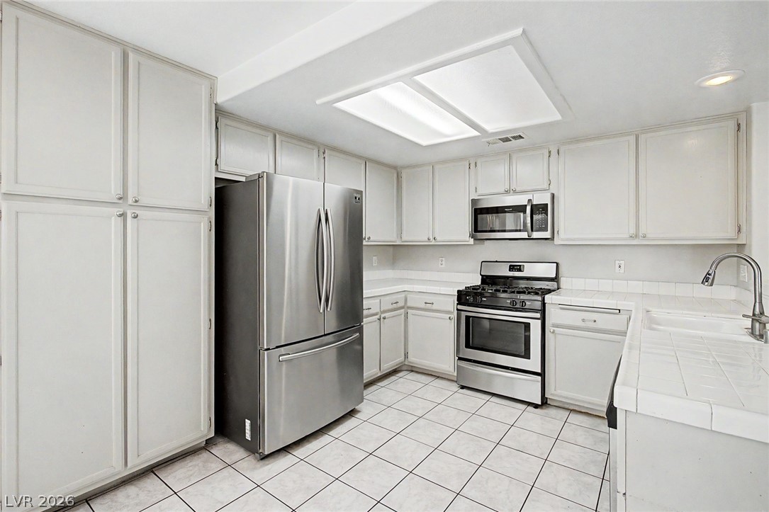 6484 Lombard Drive Las Vegas NV 89108
