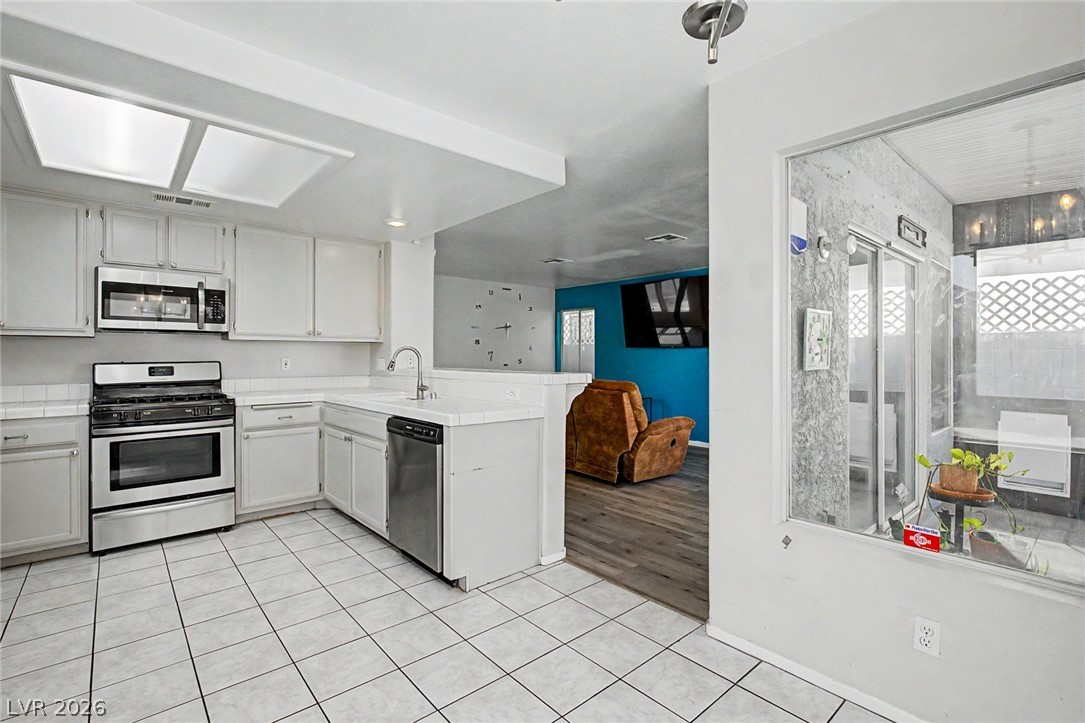 6484 Lombard Drive Las Vegas NV 89108