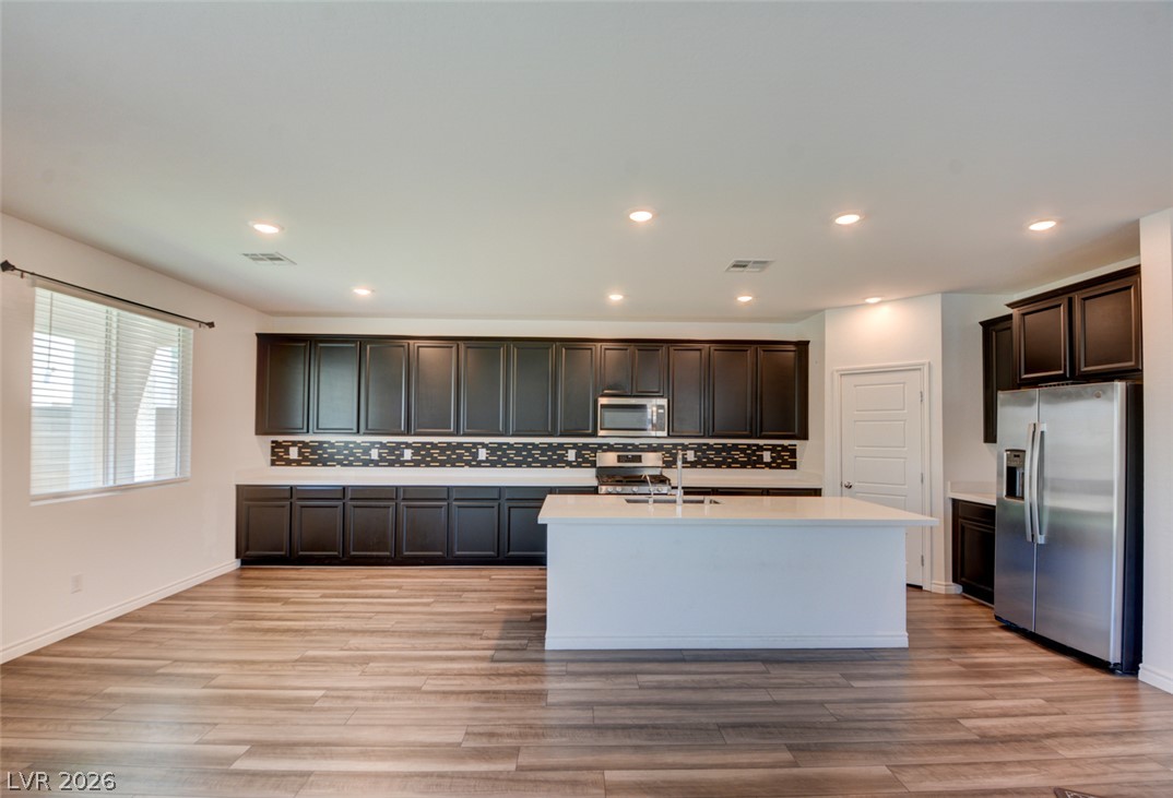 6808 Bayou Hollow Avenue Las Vegas NV 89156