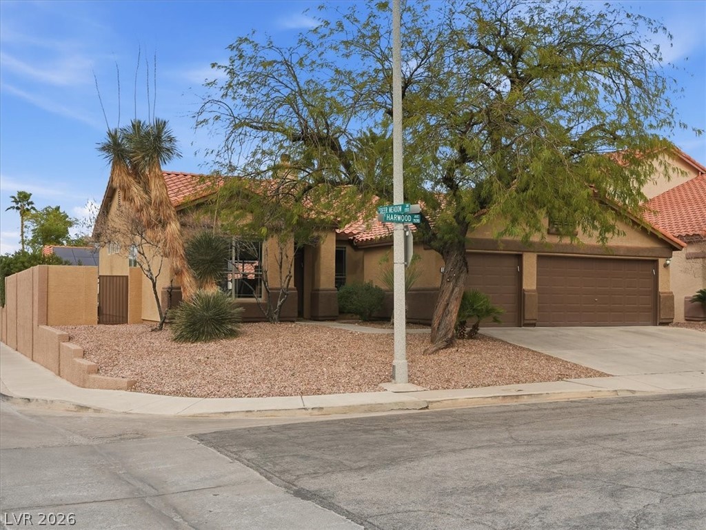 1562 Harwood Avenue Henderson NV 89012