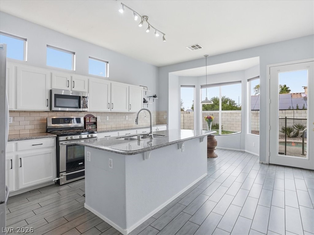 1562 Harwood Avenue Henderson NV 89012