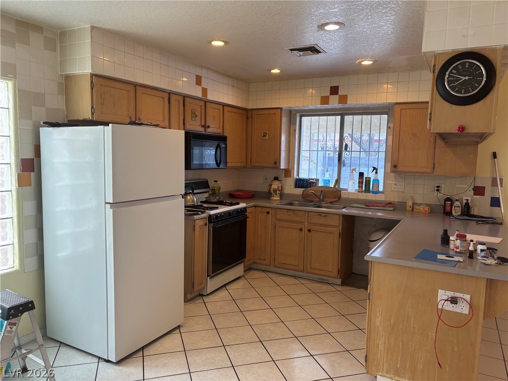 4005 East Philadelphia Avenue Las Vegas NV 89104