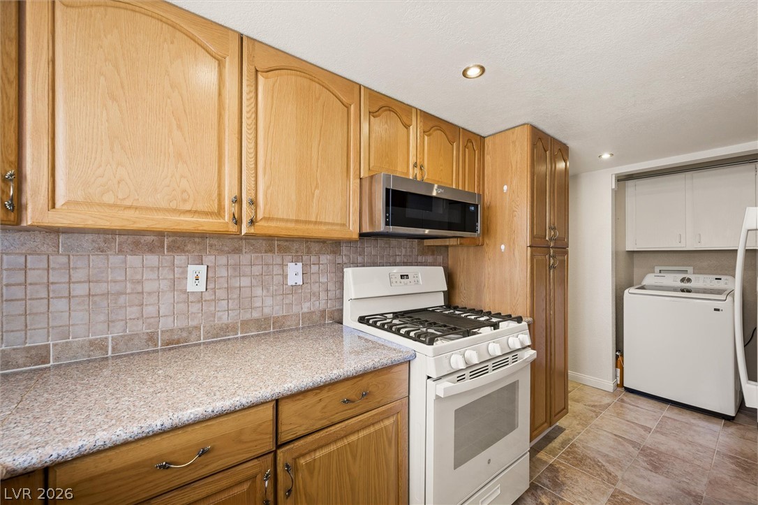 5204 Alpine Place Las Vegas NV 89107