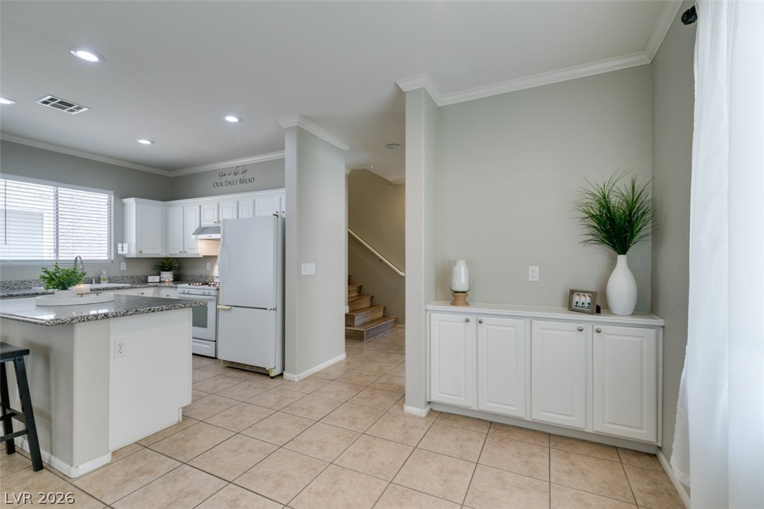 1457 Winters Run Avenue Las Vegas NV 89183