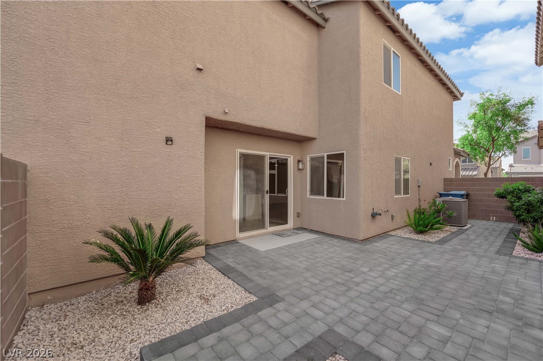 8922 Harmony Hall Avenue Las Vegas NV 89178