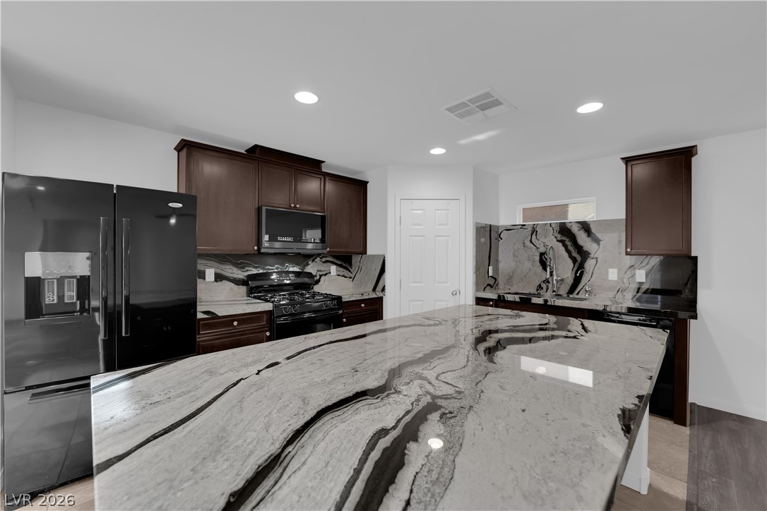 8922 Harmony Hall Avenue Las Vegas NV 89178