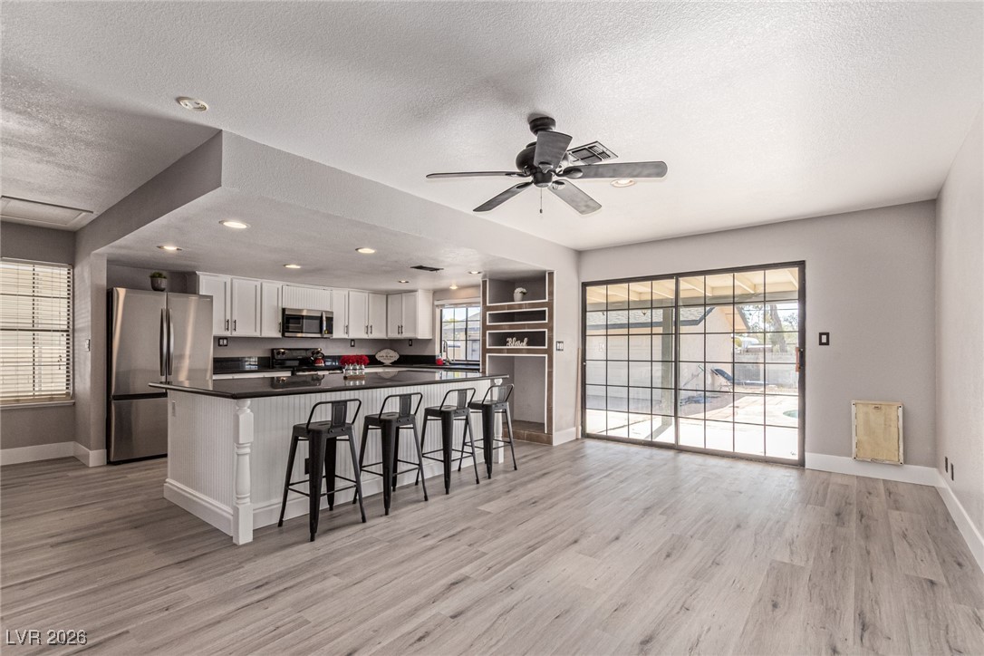 5905 Paseo Montana Las Vegas NV 89108