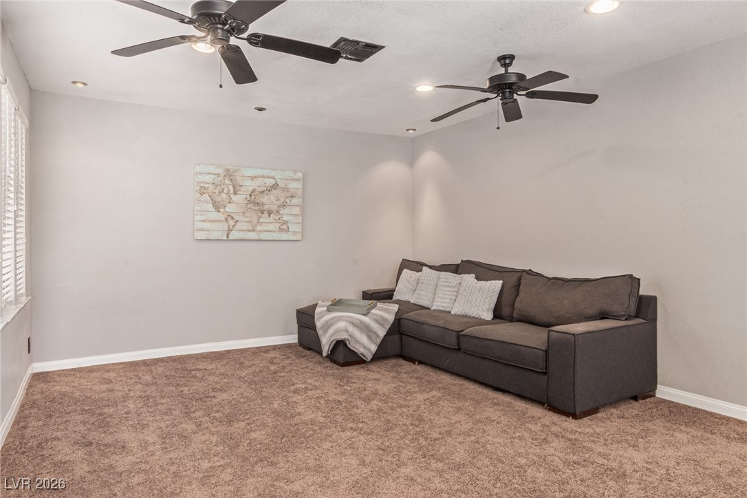 5905 Paseo Montana Las Vegas NV 89108