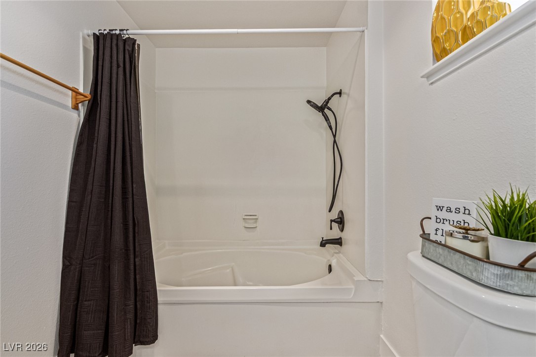 5905 Paseo Montana Las Vegas NV 89108
