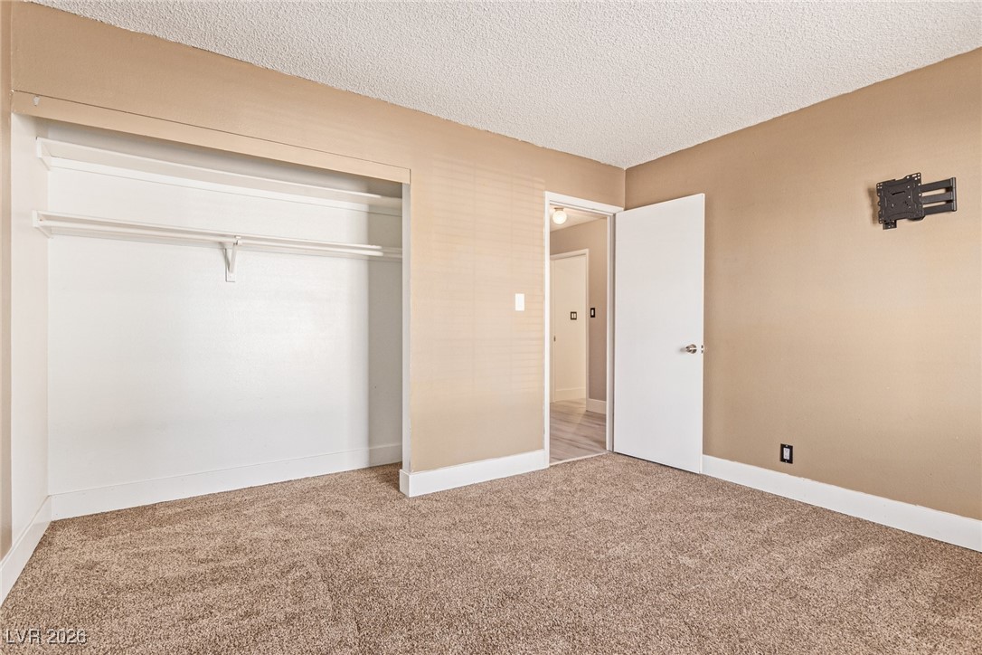 5905 Paseo Montana Las Vegas NV 89108