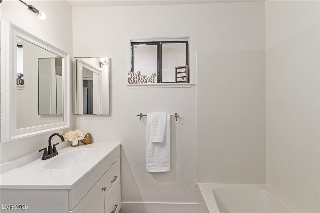 5905 Paseo Montana Las Vegas NV 89108